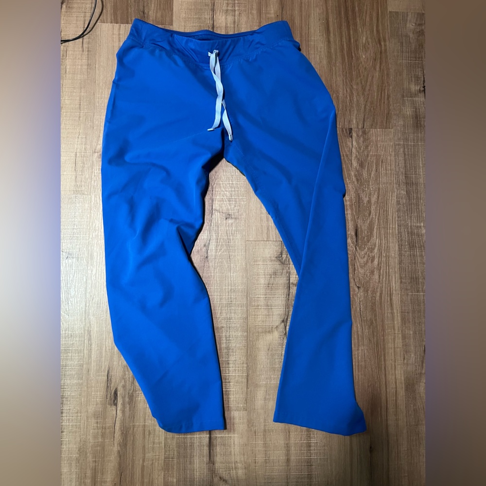 Figs Livingston Basic Scrub Pants